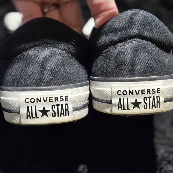Converse Chuck Taylor All Star low-top sneakers WOMENS SIZE 9 EUC - Picture 4 of 5